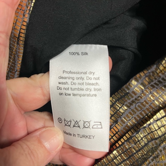 Zeynep Arcay Ruched Mini Chiffon Dress in Metallic Gold 100% silk. Size US 4 - Picture 8 of 12